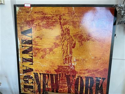 Vintage Style New York Metal Sign with Statue of Liberty Design Thumbnail