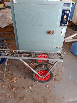 Laboro H.B. Selby Laboratory Oven With Fan, Glass Inner Door Thumbnail