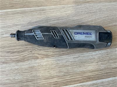 Dremel Cordless 8220 - Battery Flat Thumbnail