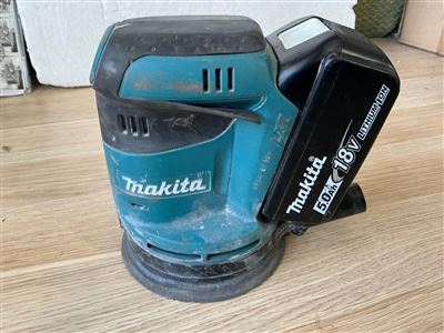 Makita 18V Sander - 1 Battery Thumbnail