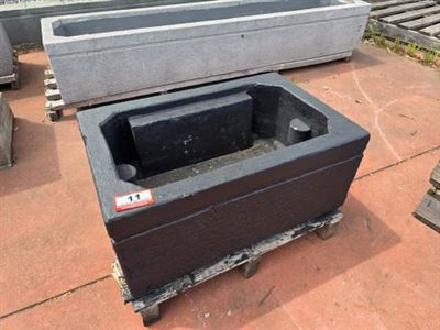 Black Single Panel Base 700 x 450, Makes Good Planter Thumbnail