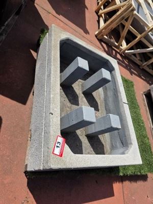 Water Feature Base with Stand for Plate 800 x 600 Thumbnail