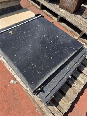 Small Pallet of Gloss Tiles Thumbnail