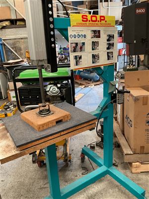 Pneumatic Press - Swivel Base -   ( Colllecr From Wingfield) Thumbnail