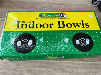 Henselite Indoor Bowls - Set of 8 Thumbnail