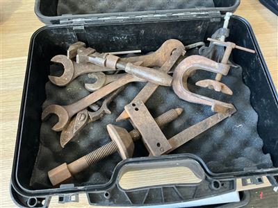 Wheel Puller , Old Spanners . Shifter , Vulcanizing Clamp, Thumbnail